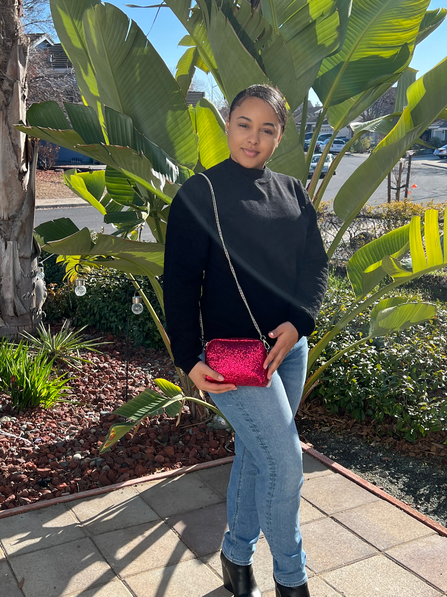Sparkle On-The-Go: Glitter Crossbody Handbag in Pink or Hot Pink