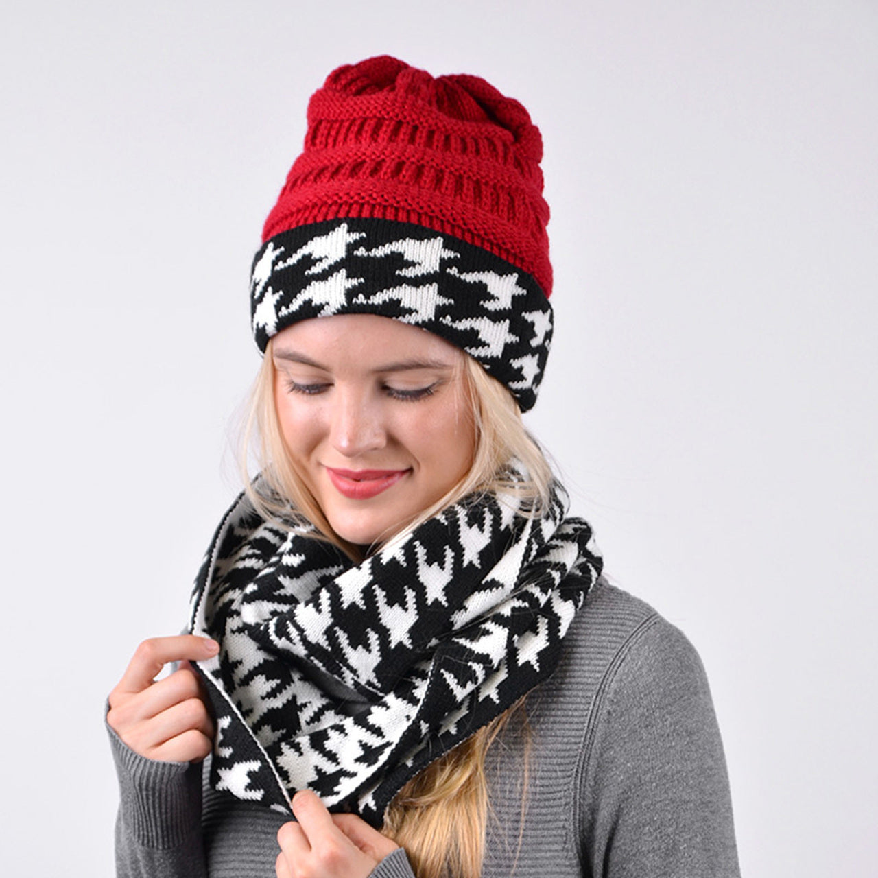 Chic Comfort: Reversible Infinity Scarf and Hat Set